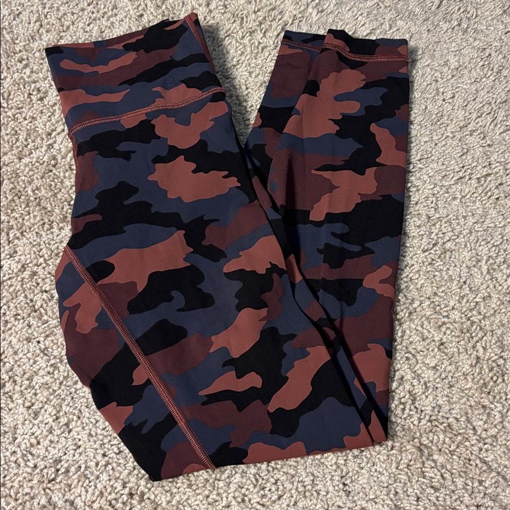 Lululemon Wunder Under High-Rise Tight 28" *Full-On Luxtreme Heritage 365 Camo - Picture 4 of 6